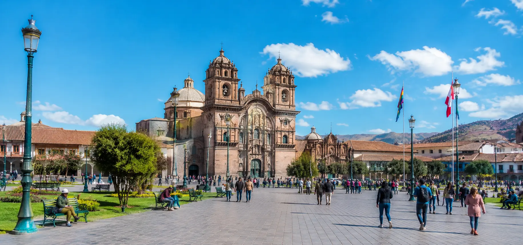 cusco plaza de armas first day acclimatization altitude sickness cusco